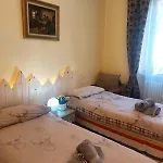 Chemin De Fer Апартаменты *