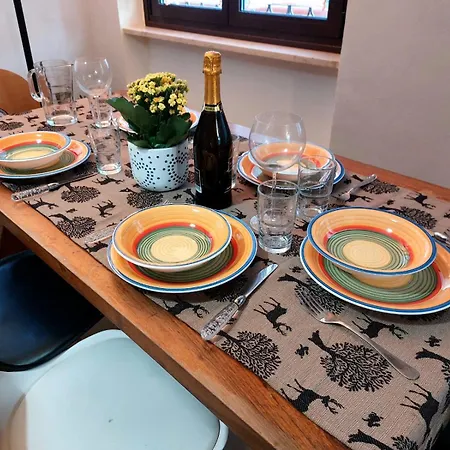 Chemin De Fer Apartament