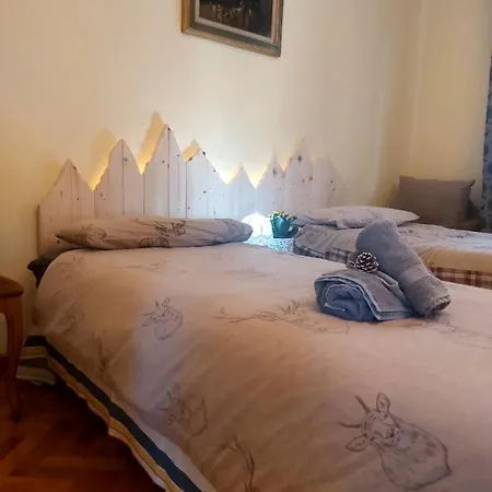 Chemin De Fer Apartament